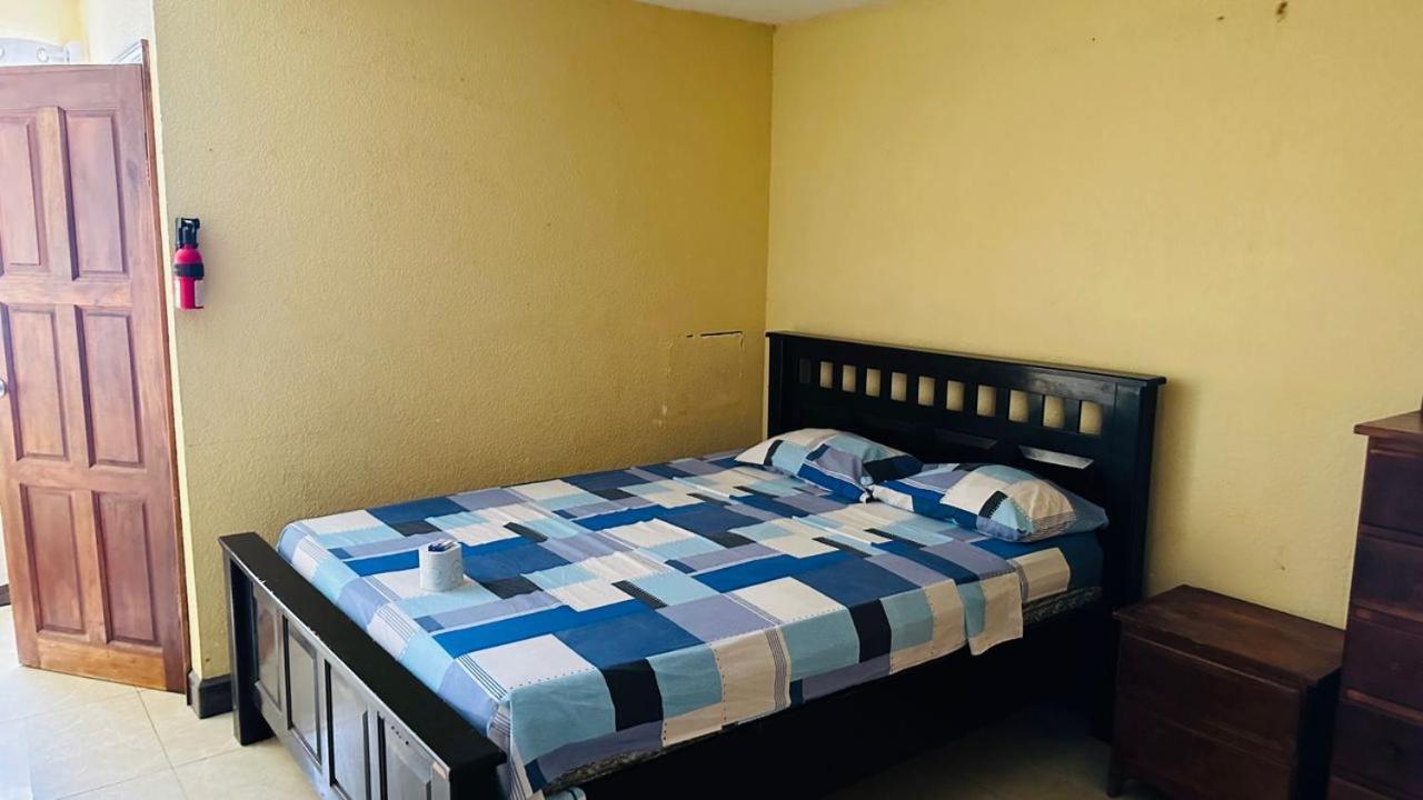 سان بيدرو Hotel Central Park المظهر الخارجي الصورة